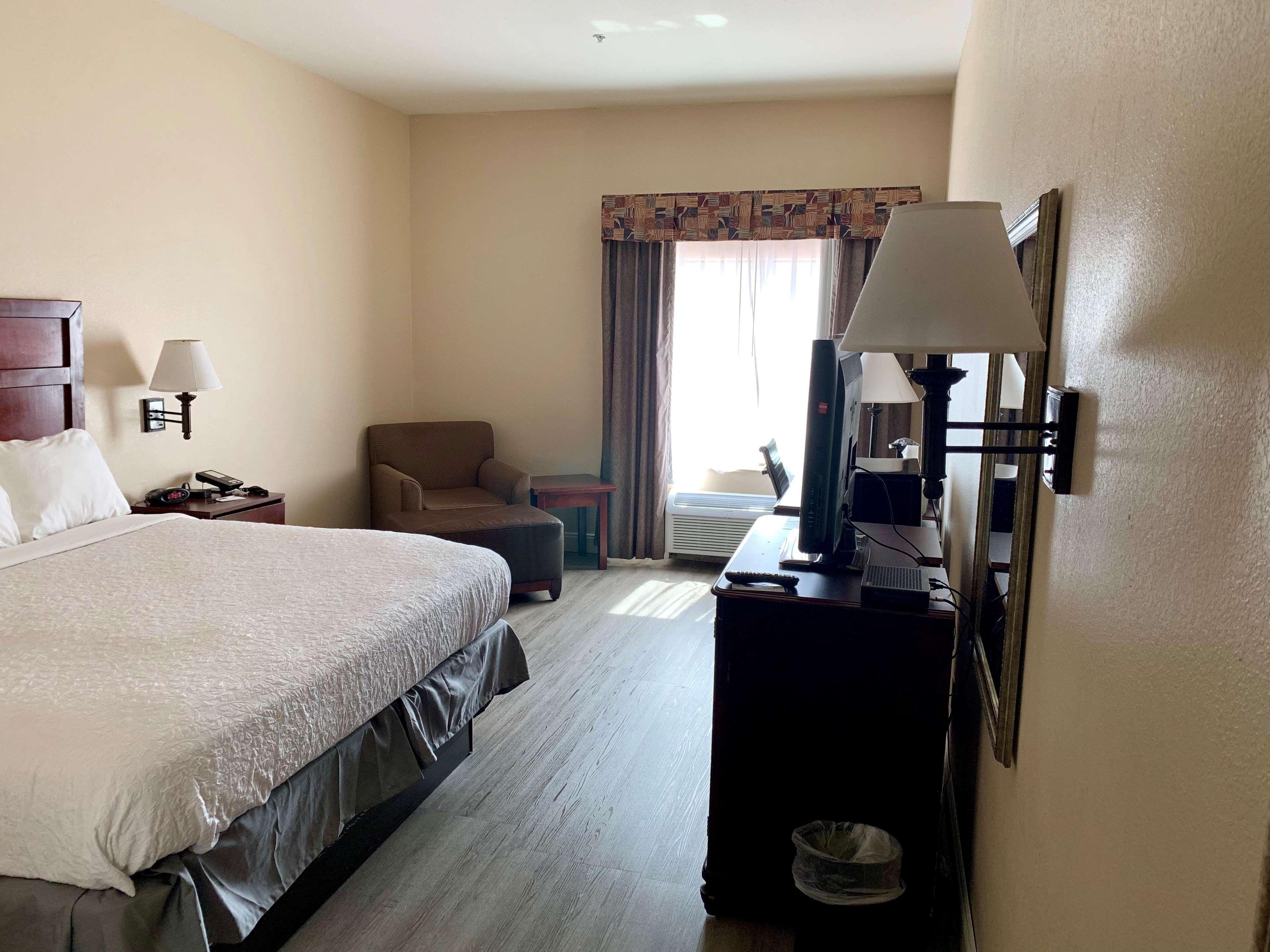 Country Inn & Suites By Radisson, Midway - Tallahassee West Buitenkant foto