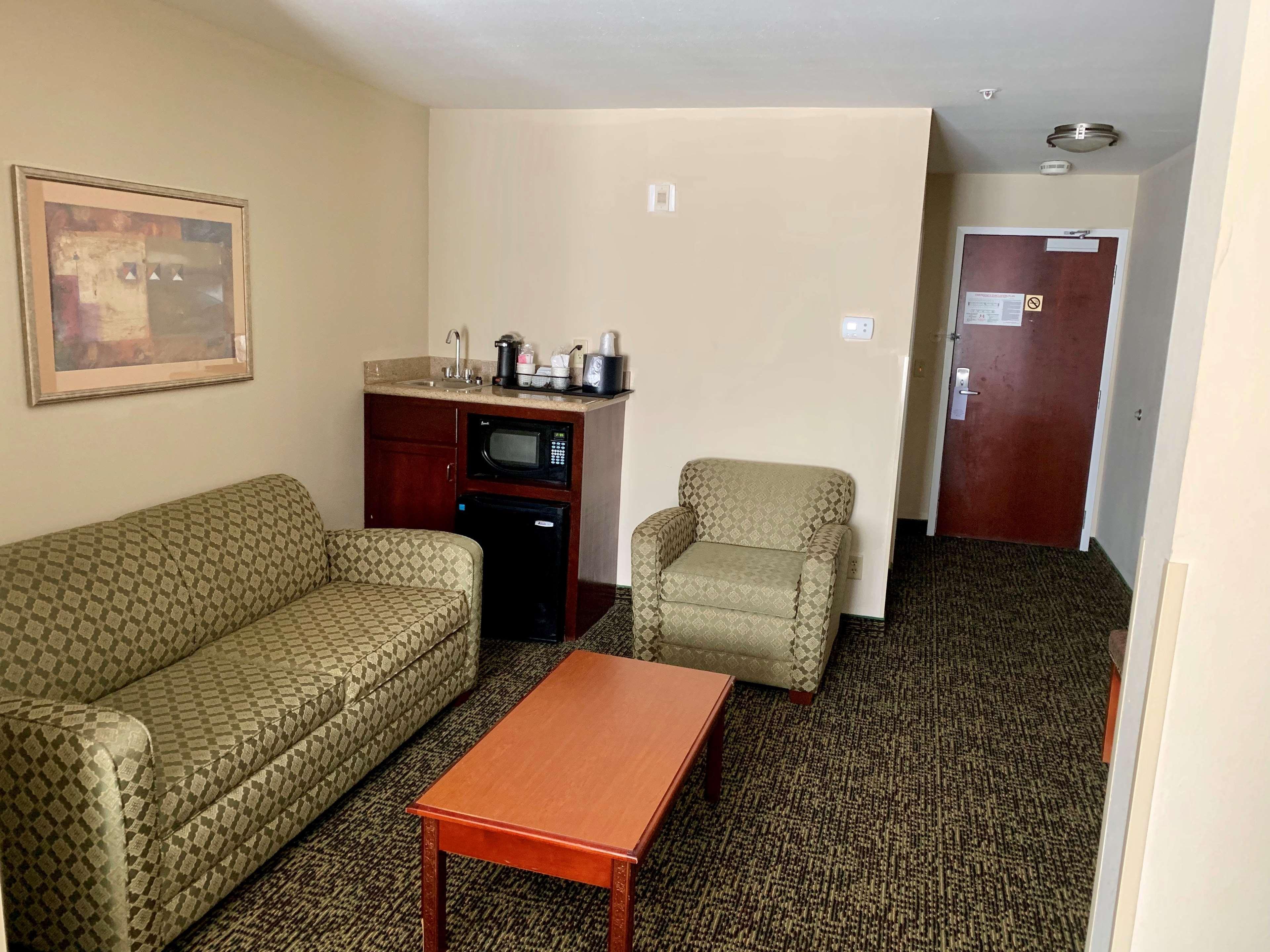 Country Inn & Suites By Radisson, Midway - Tallahassee West Buitenkant foto
