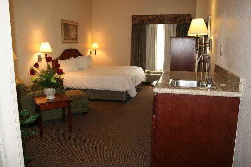 Country Inn & Suites By Radisson, Midway - Tallahassee West Buitenkant foto