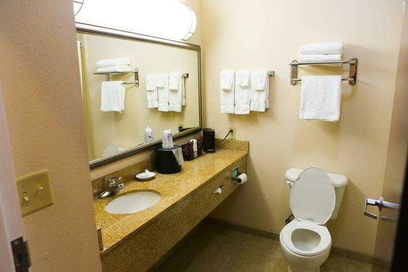 Country Inn & Suites By Radisson, Midway - Tallahassee West Buitenkant foto