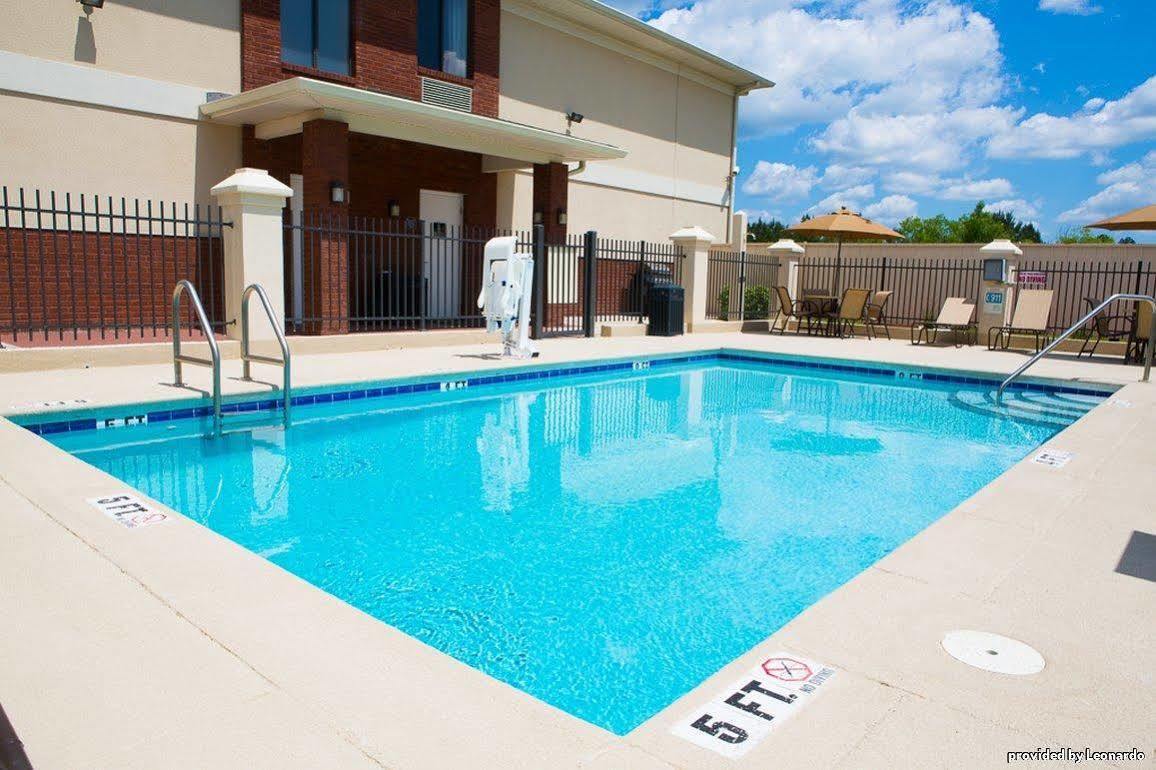 Country Inn & Suites By Radisson, Midway - Tallahassee West Buitenkant foto